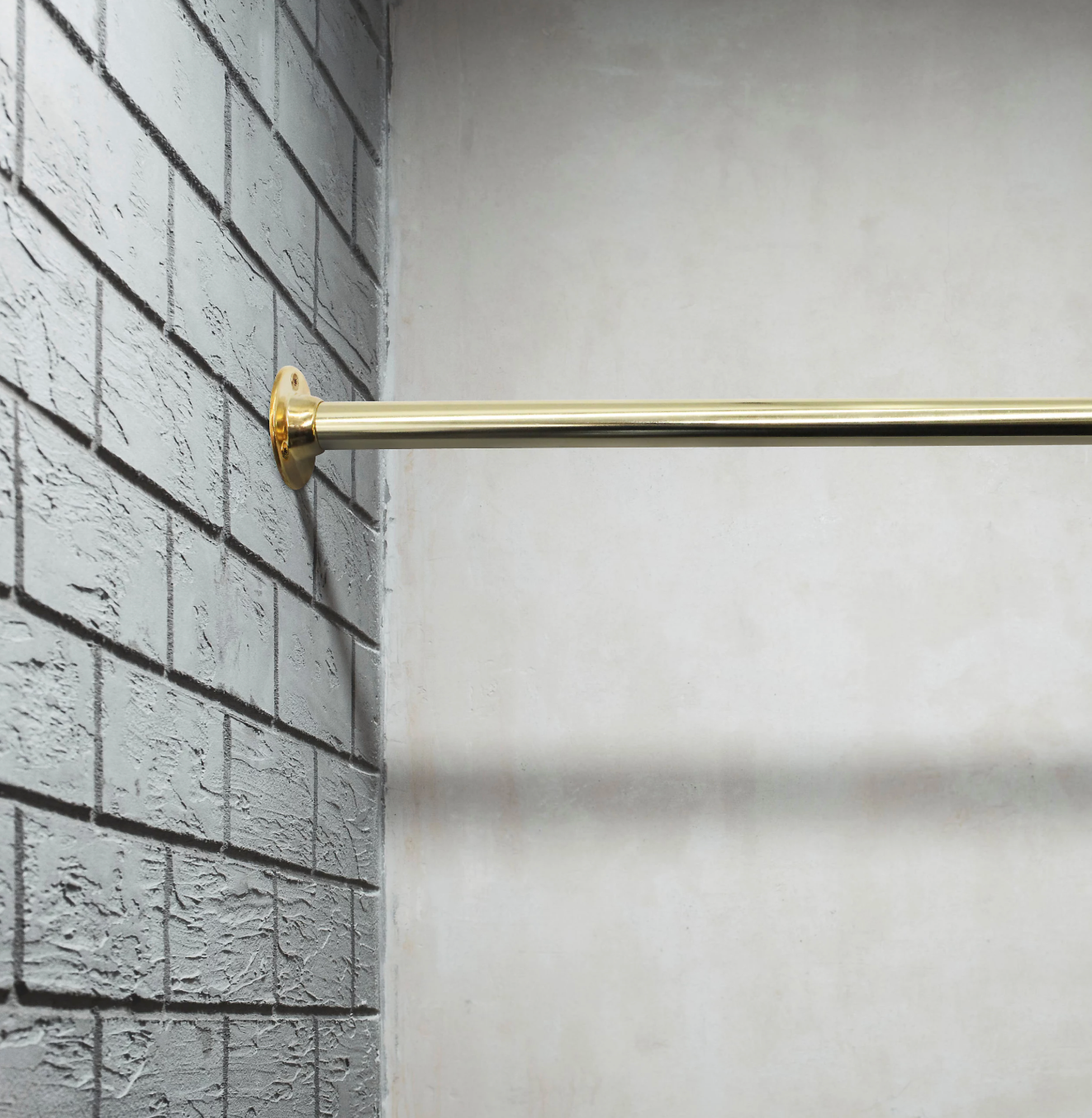 Wardrobe Hanging Rail 25mm Brass Round End Socket