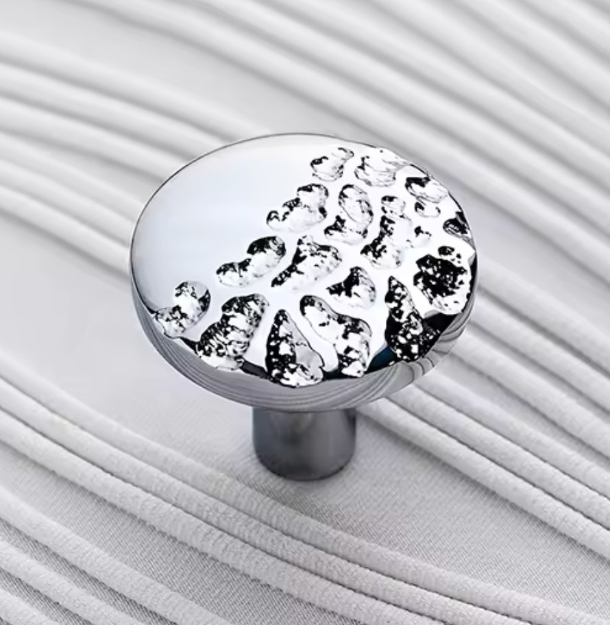 Cabinet Knob Flat Magma Engraved Collection