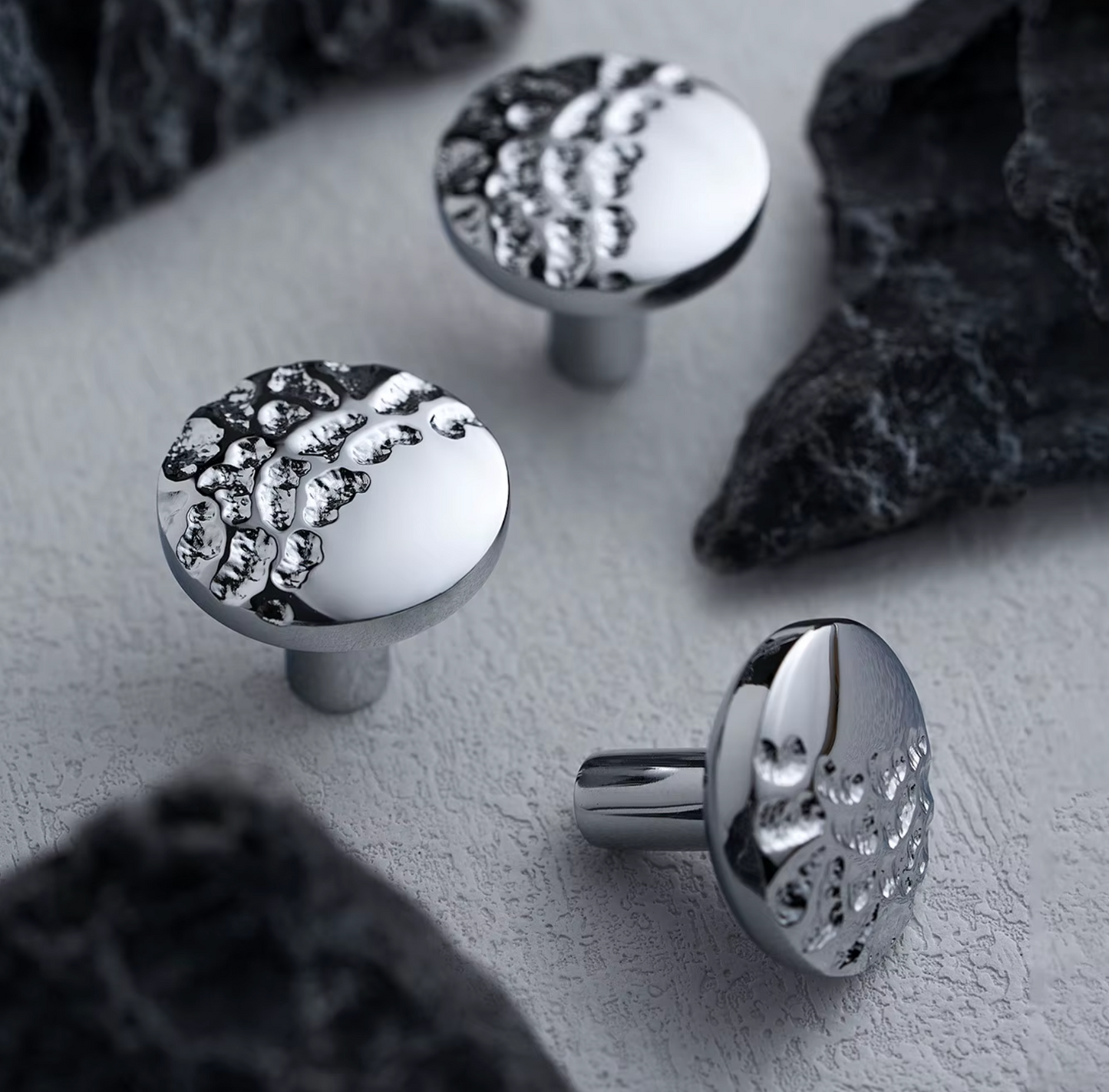 Cabinet Knob Flat Magma Engraved Collection