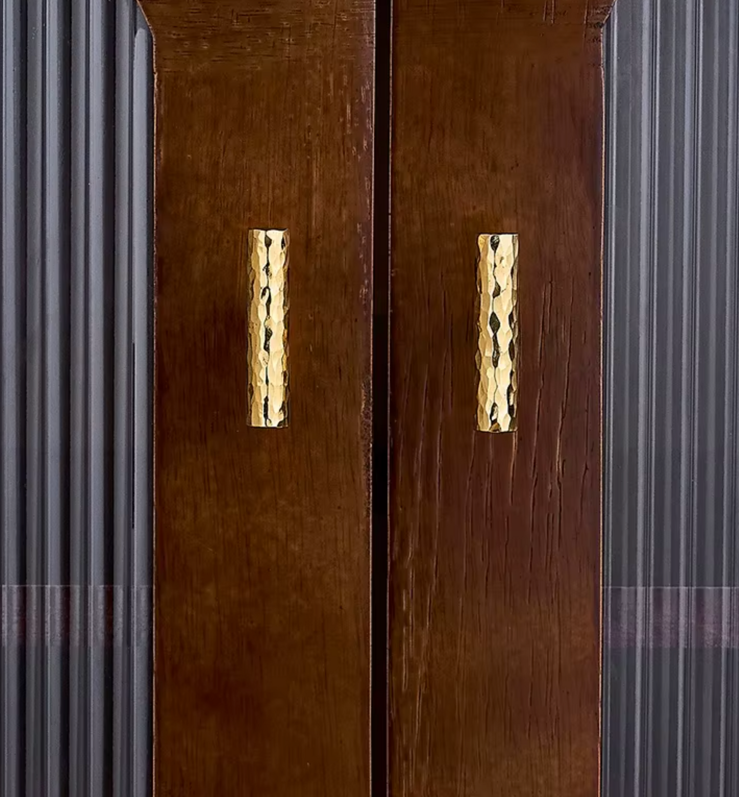 Cabinet Pull Handle Artisan Hand Hammered Collection Polished Brass