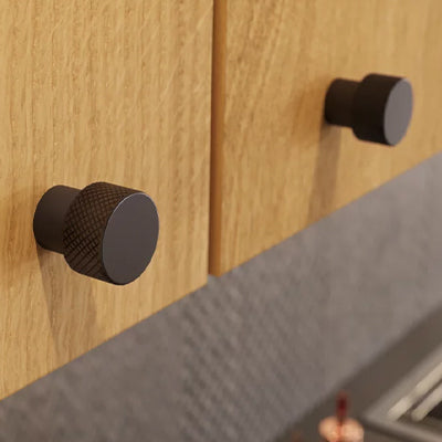 Matt-Black-Aluminium-Knurled-Cupboard-Knob