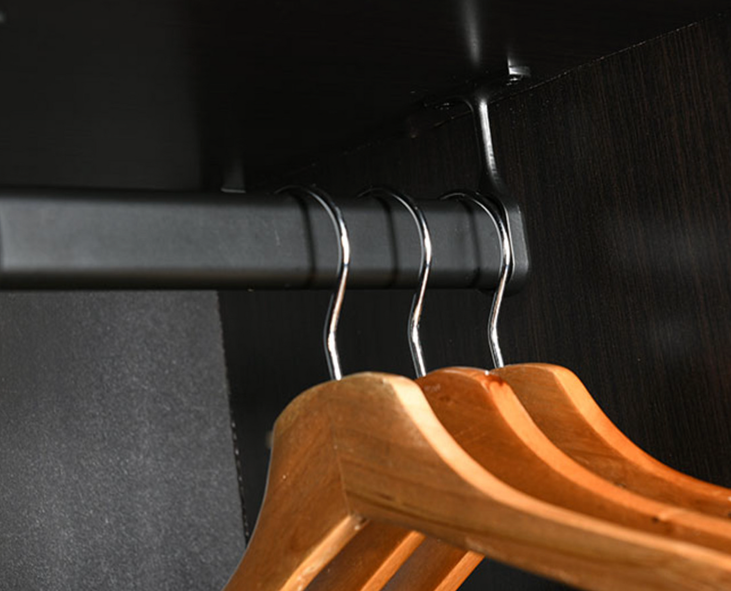 Wardrobe Hanging Rail Matt Black Oval End Top Socket