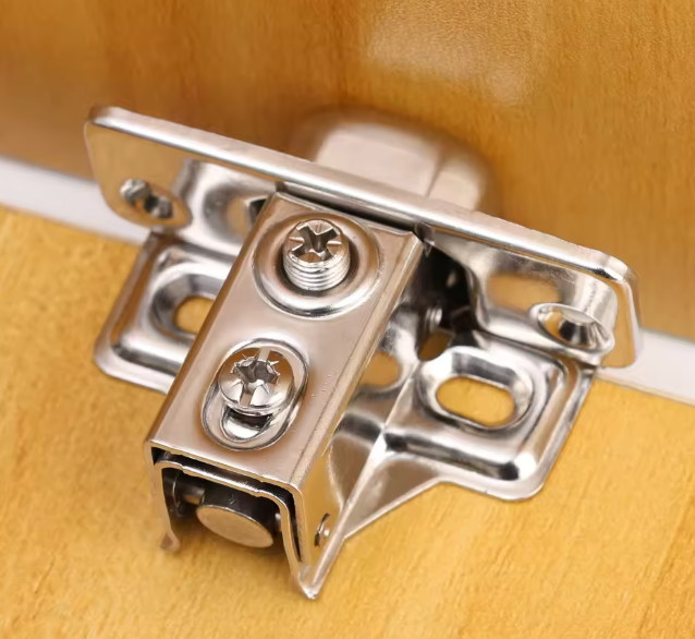 Cabinet Hinge Soft Close 100° Full Overlay Short Arm