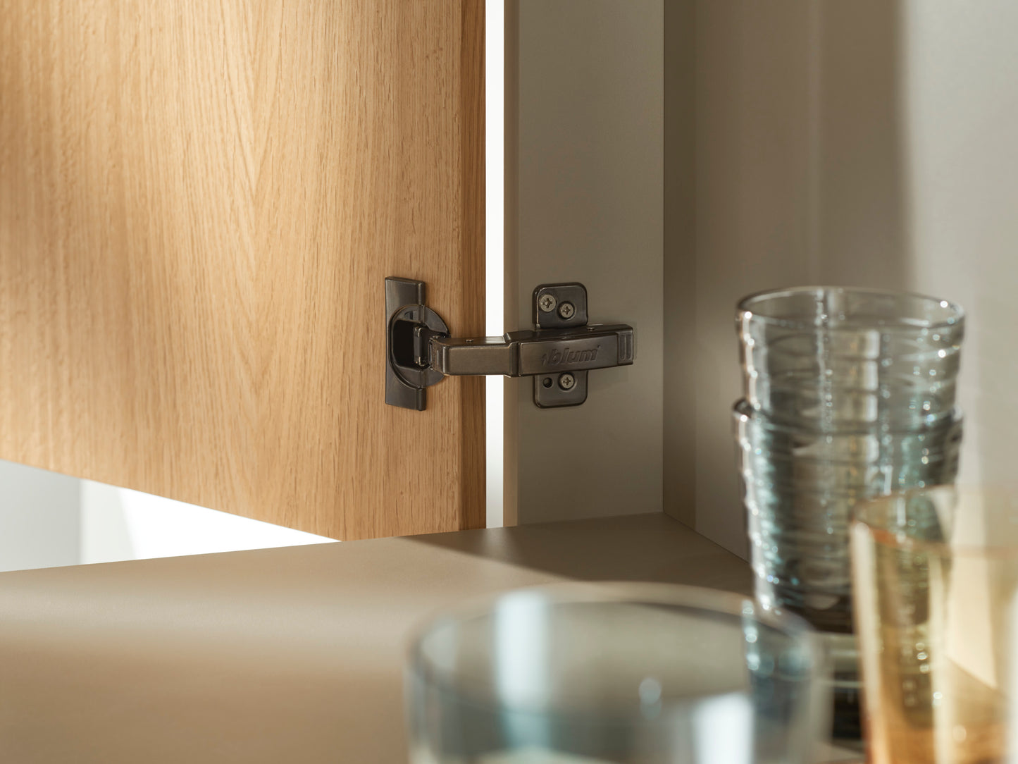 Blum 79B9550 OB Onyx Black Blumotion 95° Inset Blind Corner Hinge