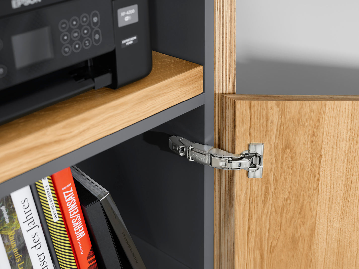 Blum 71B7550D Soft Close 125° Zero Protrusion Full Overlay Cabinet Hinge